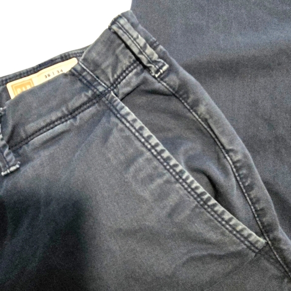 GAP Men's Relaxed Navy Khakis Size 36x34 - Picture 3 of 6